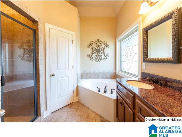 258 Strathaven Lane Pelham, AL 35124 - Photo 18 of 32
