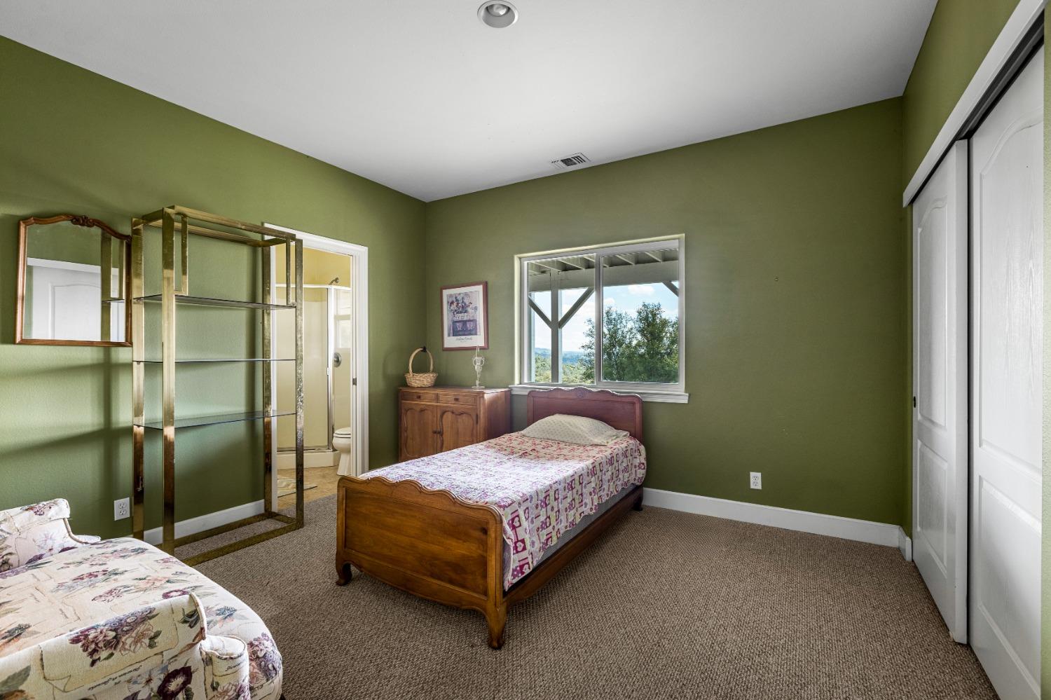 16305 Duggans Road Grass Valley, CA 95949 - Photo 30 of 41