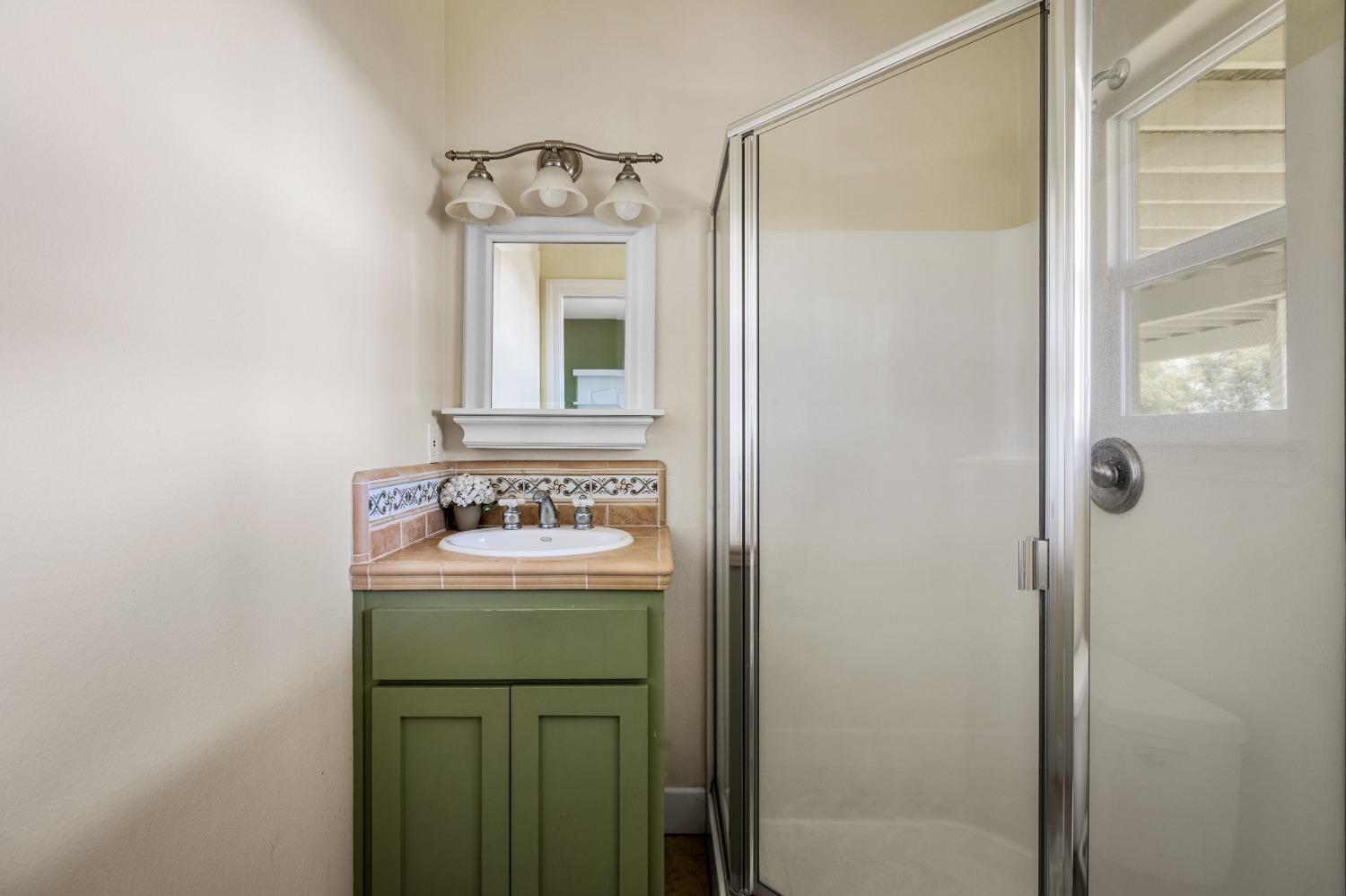 16305 Duggans Road Grass Valley, CA 95949 - Photo 33 of 41