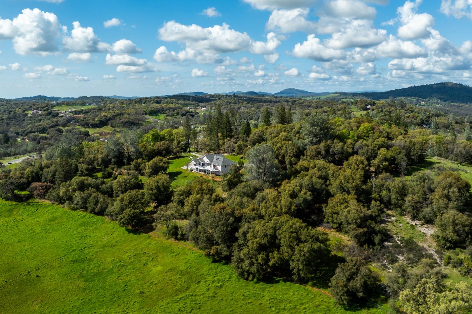 16305 Duggans Road Grass Valley, CA 95949 - Photo 38 of 41