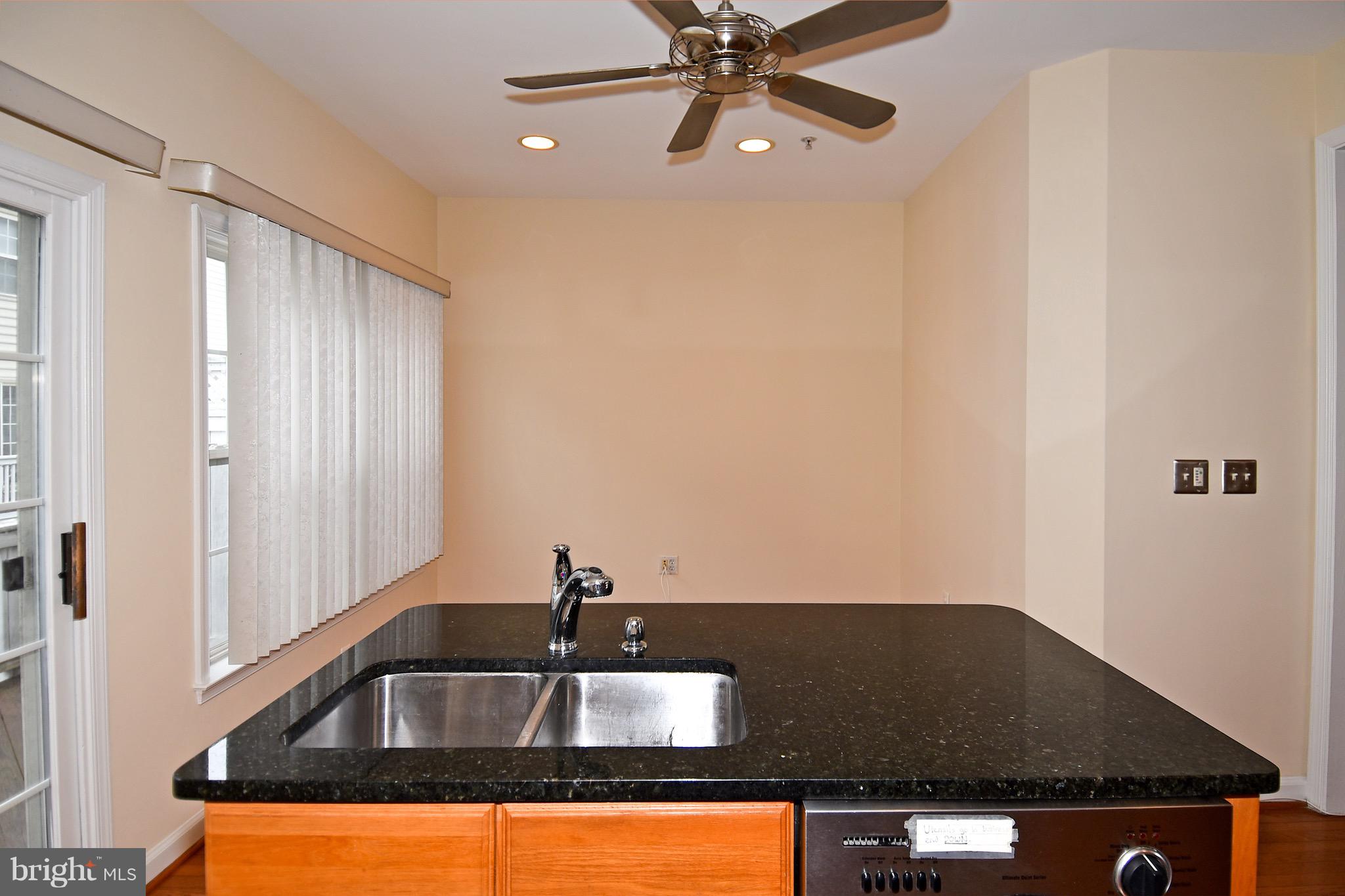 809 G Street Southwest Washington, DC 20024 - Photo 14 of 57 Kitchen