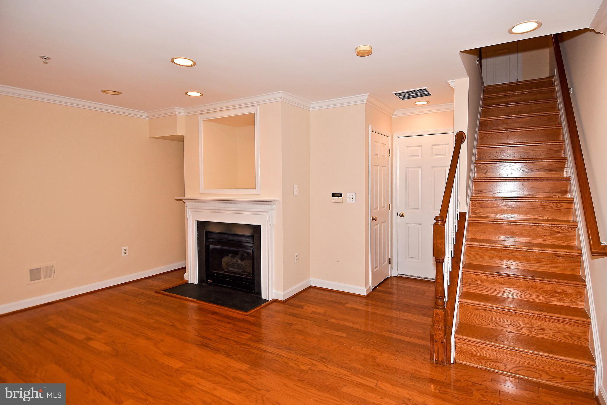 809 G Street Southwest Washington, DC 20024 - Photo 52 of 57 Family Room