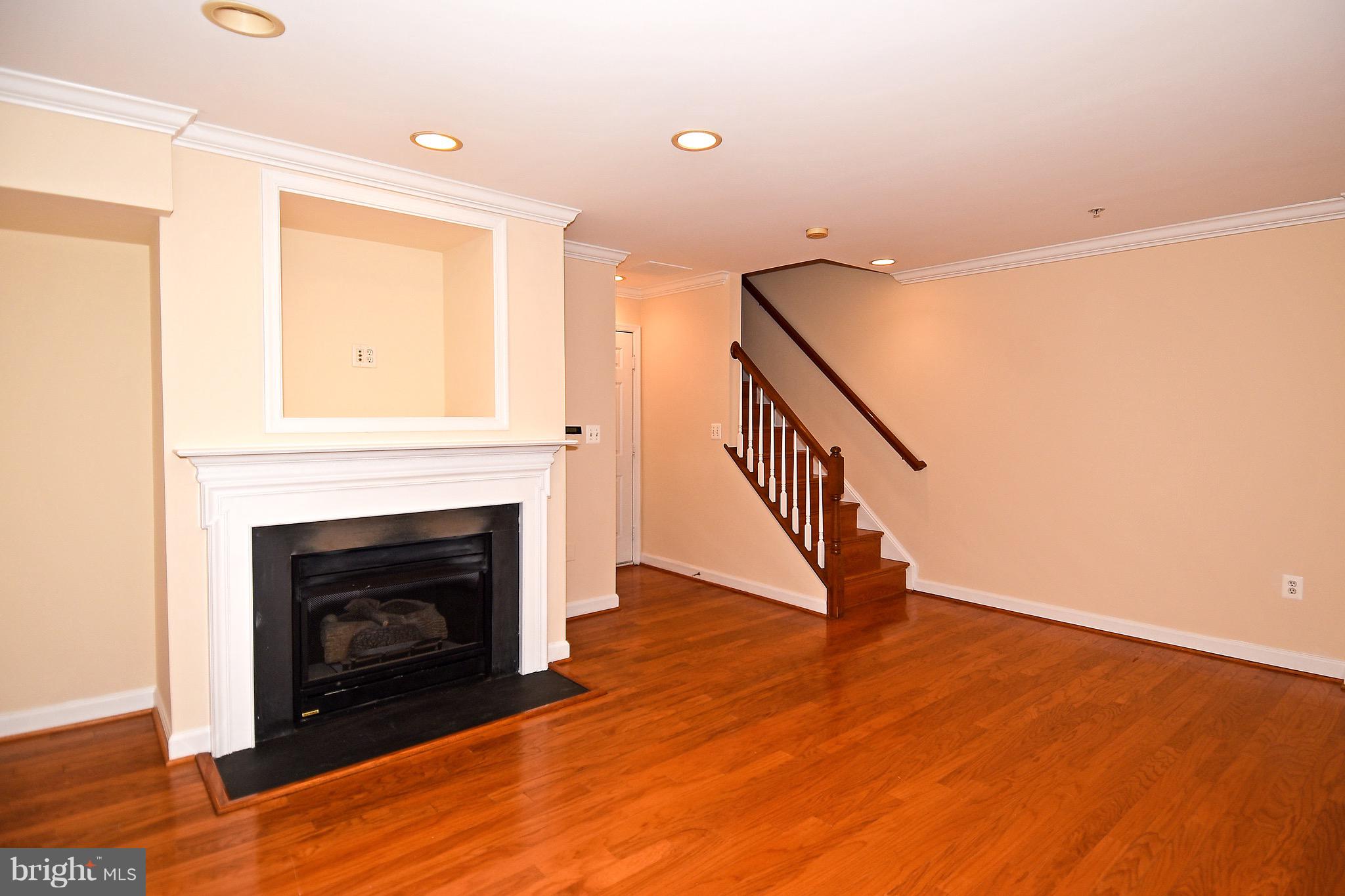 809 G Street Southwest Washington, DC 20024 - Photo 53 of 57 Family Room