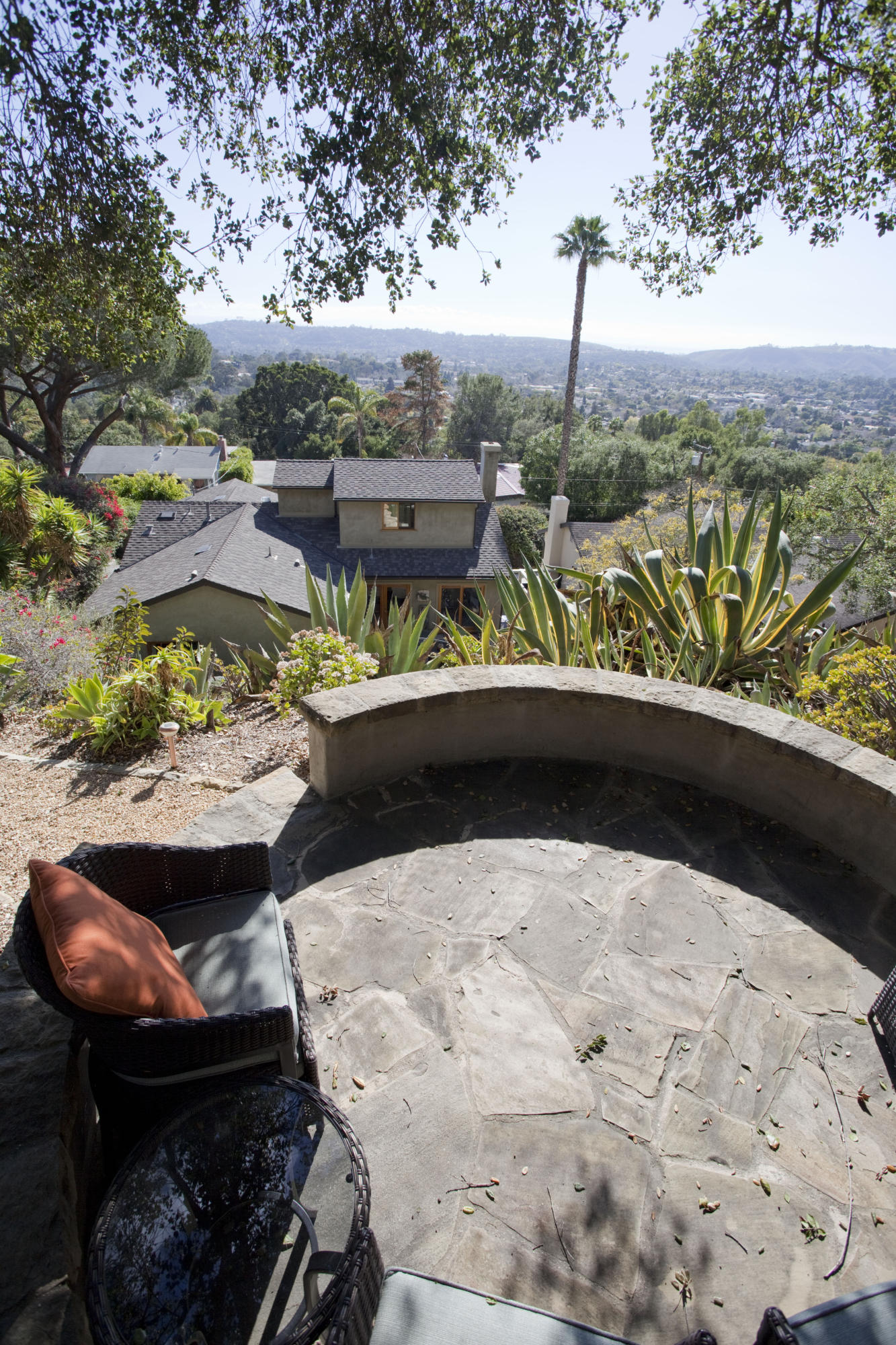 907 Cheltenham Road Santa Barbara, CA 93105 - Photo 23 of 31 a view of a backyard with plants