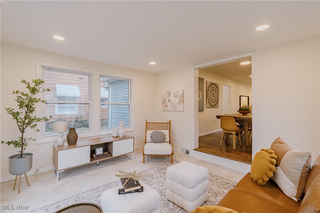 4971 South Sedgewick Road Cleveland, OH 44124 - Photo 14 of 37 Gallery Image 14