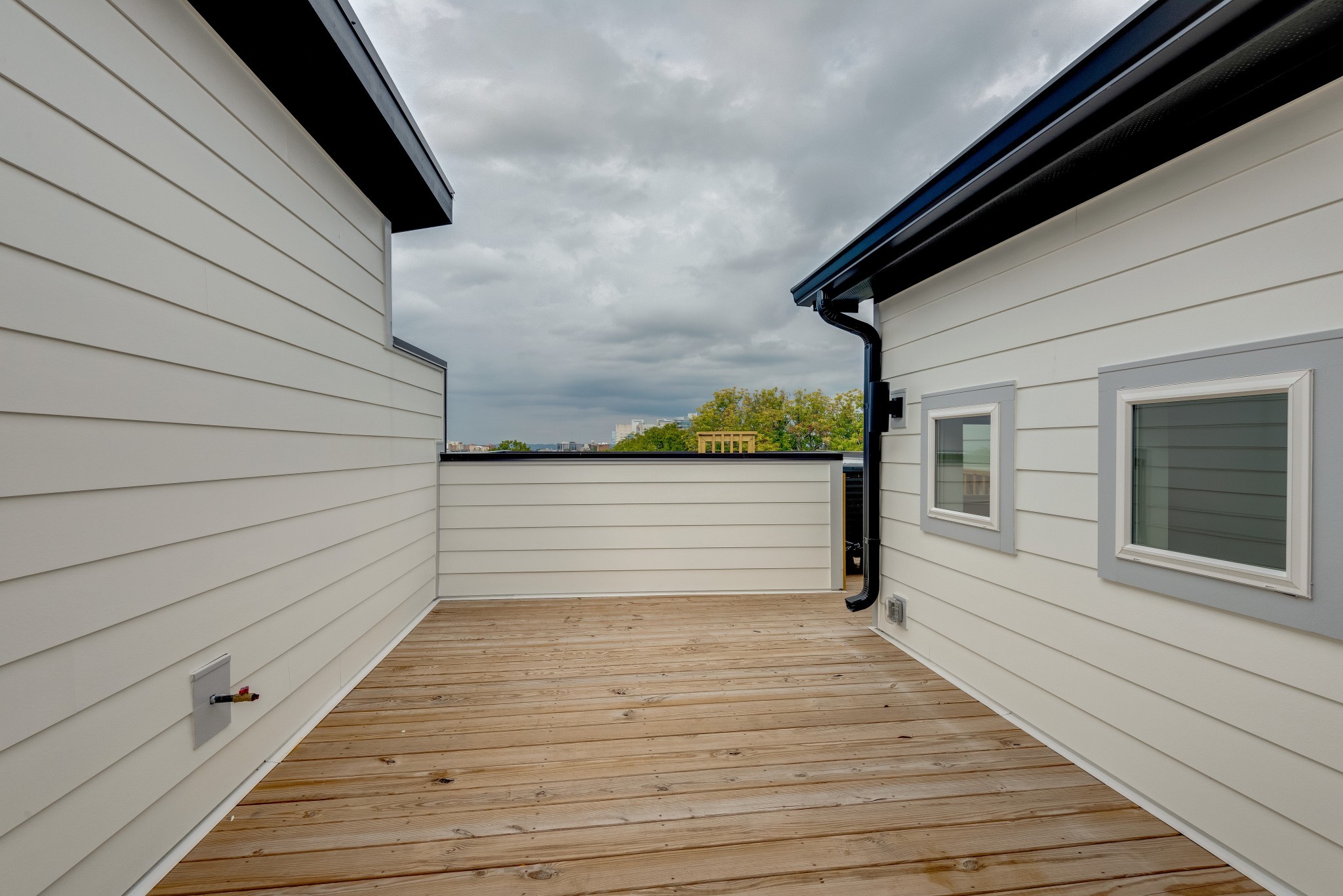 2001 Convent Place, Unit 16 Nashville, TN 37212 - Photo 18 of 24 a view of a terrace view
