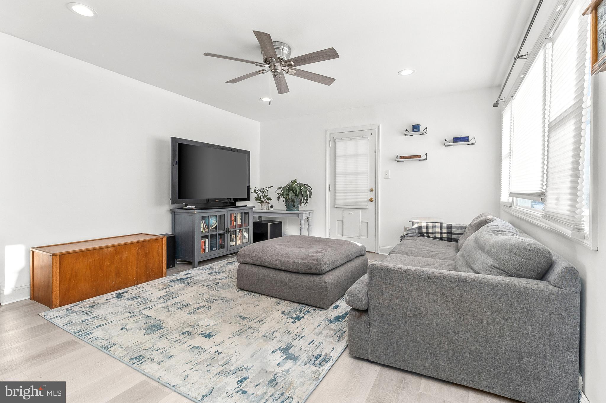 61 Ridgley Street Mount Holly, NJ 08060 - Photo 5 of 30