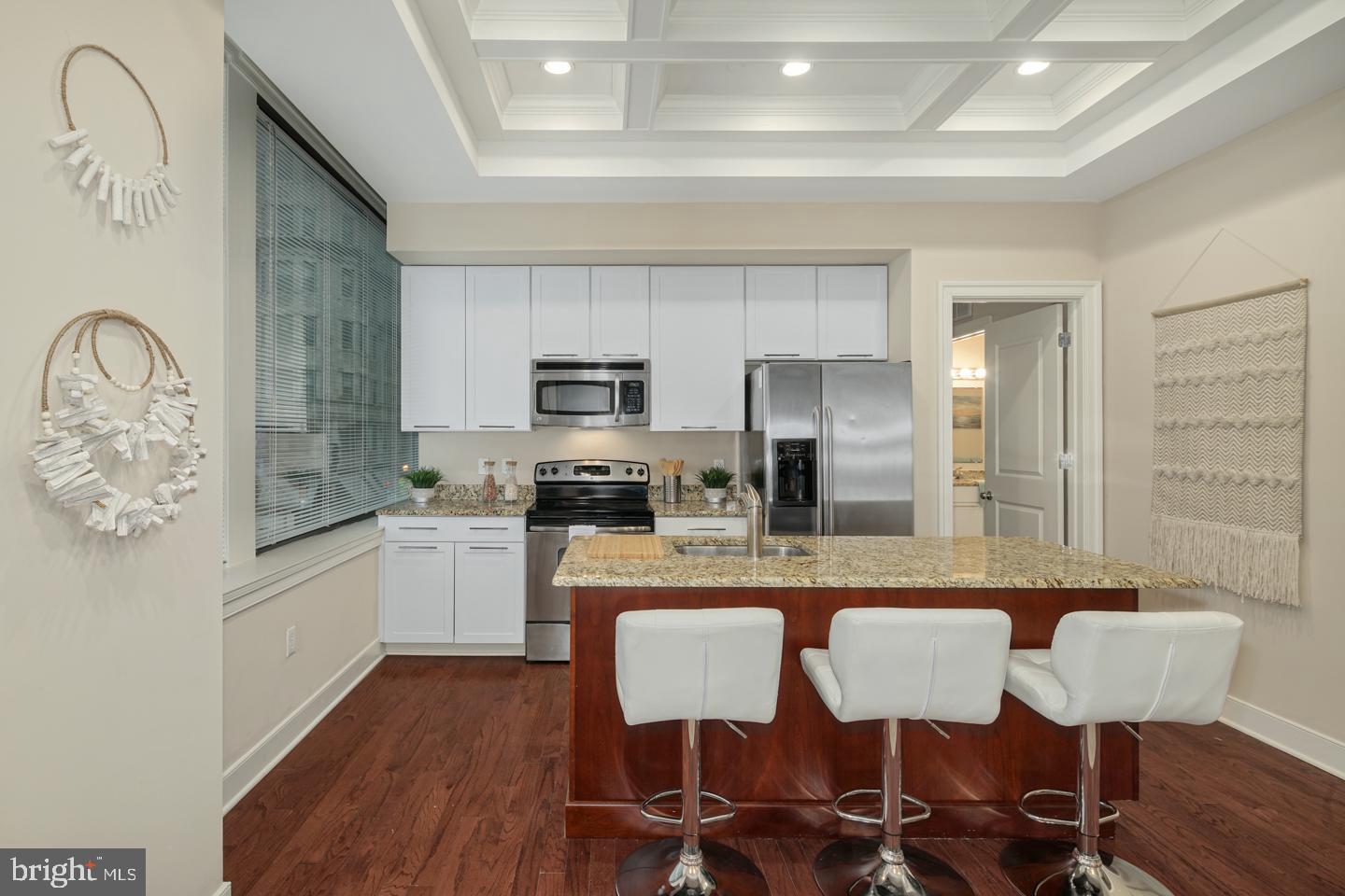 1501 Locust Street, Unit 301 Philadelphia, PA 19102 - Photo 2 of 20