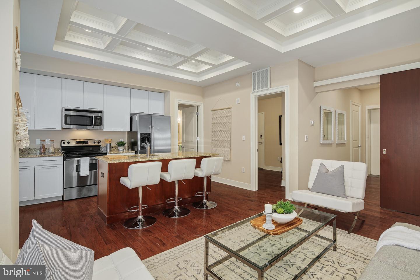 1501 Locust Street, Unit 301 Philadelphia, PA 19102 - Photo 4 of 20