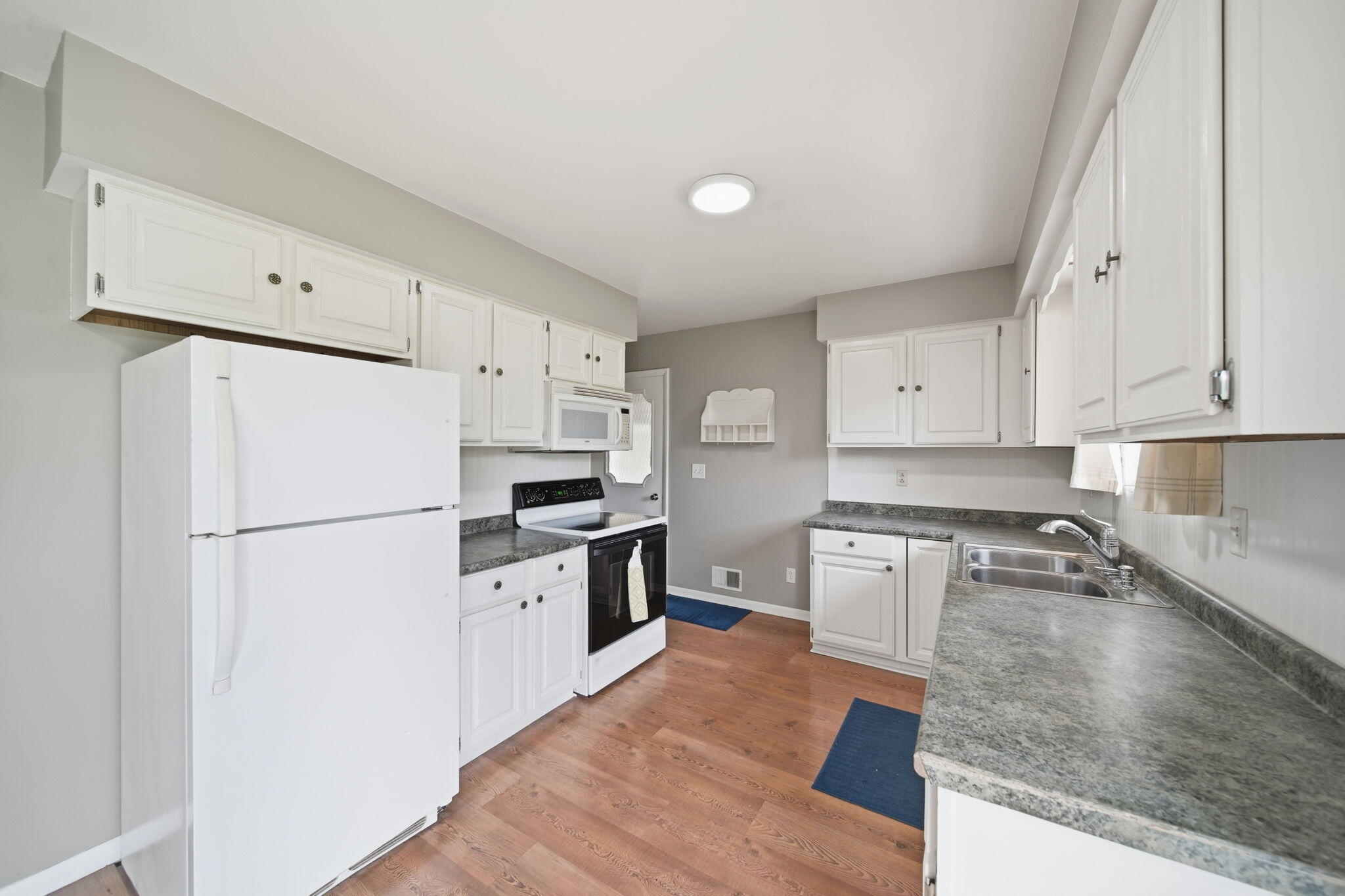 3238 Territorial Road Leslie, MI 49251 - Photo 8 of 26 9