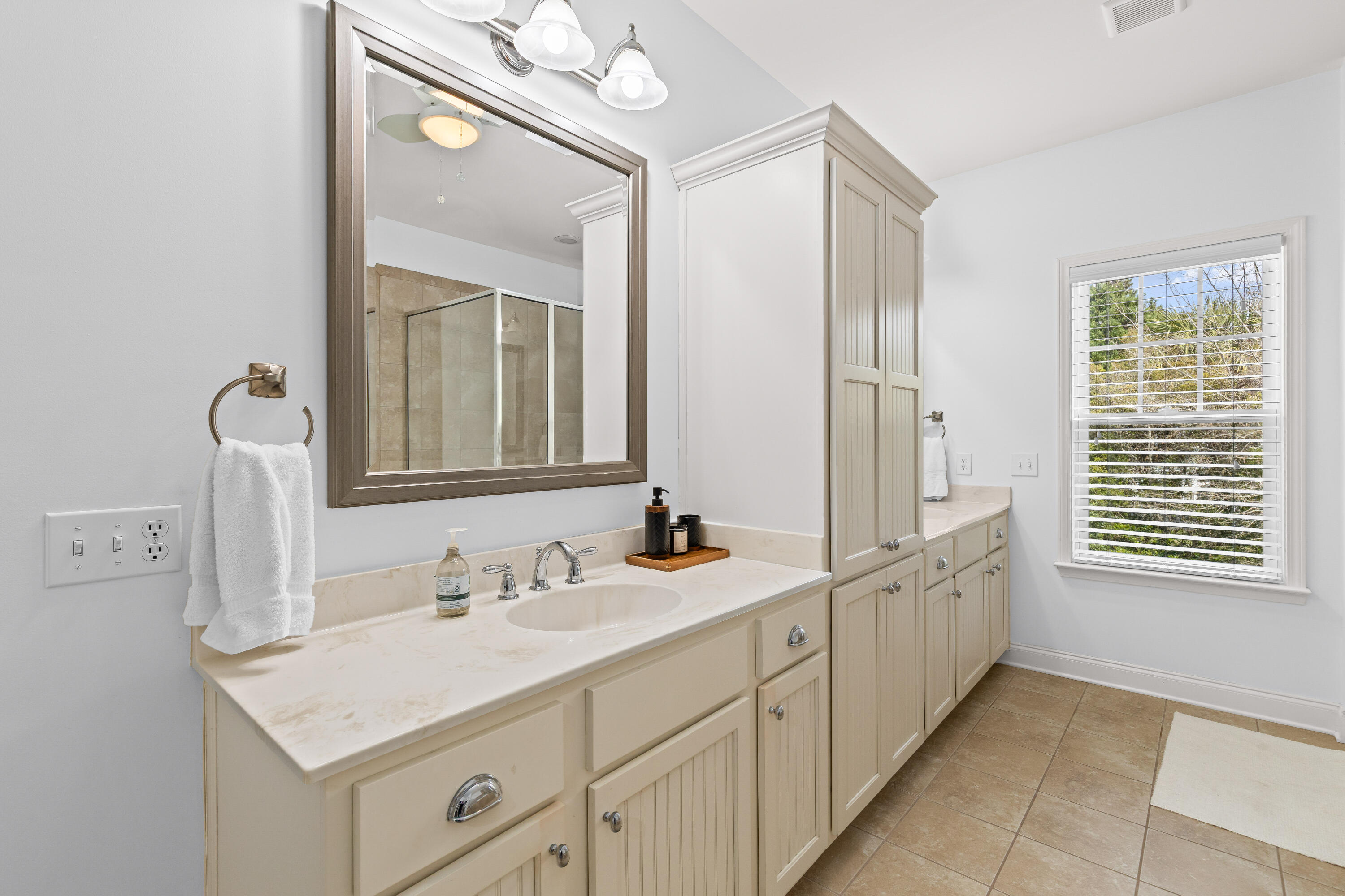 2061 Kings Gate Lane Mount Pleasant, SC 29466 - Photo 26 of 48 1G1A4524