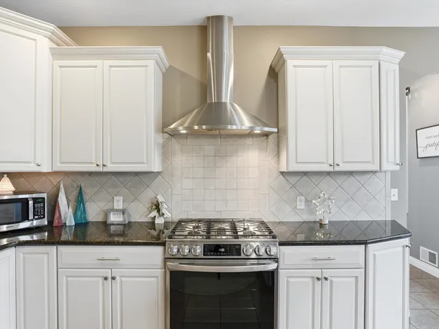 $645,000 | 2530 Rauch Road, Temperance, MI 48182