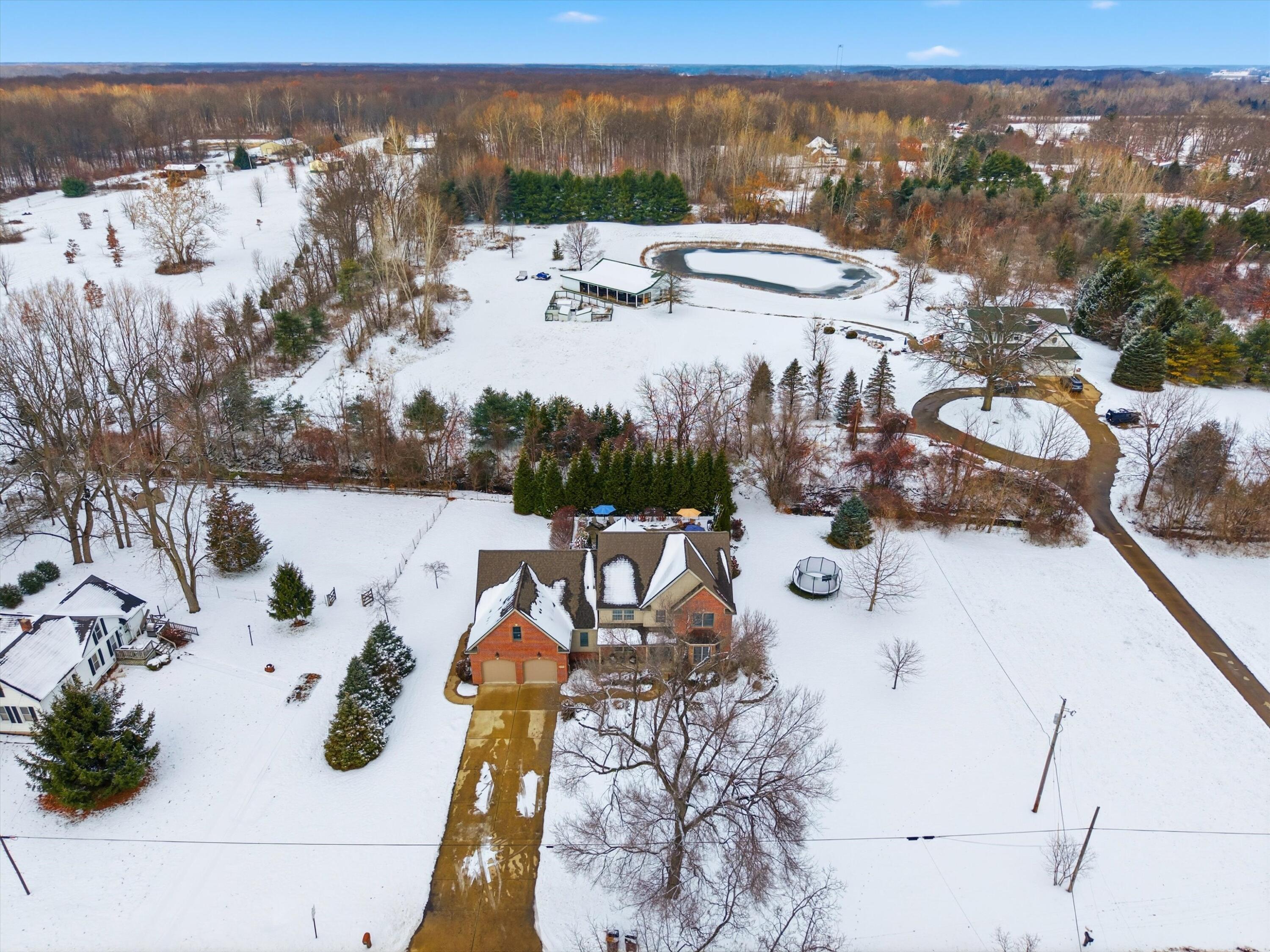 2530 Rauch Road Temperance, MI 48182 - Photo 58 of 62 08-DJI_20251202131715_0890_D