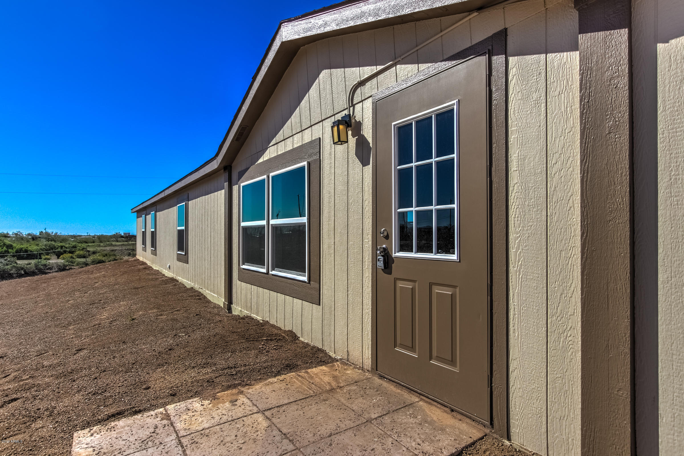 1168 South Wickiup Road Apache Junction, AZ 85119 - Photo 3 of 46 1168 S Wickiup Rd5