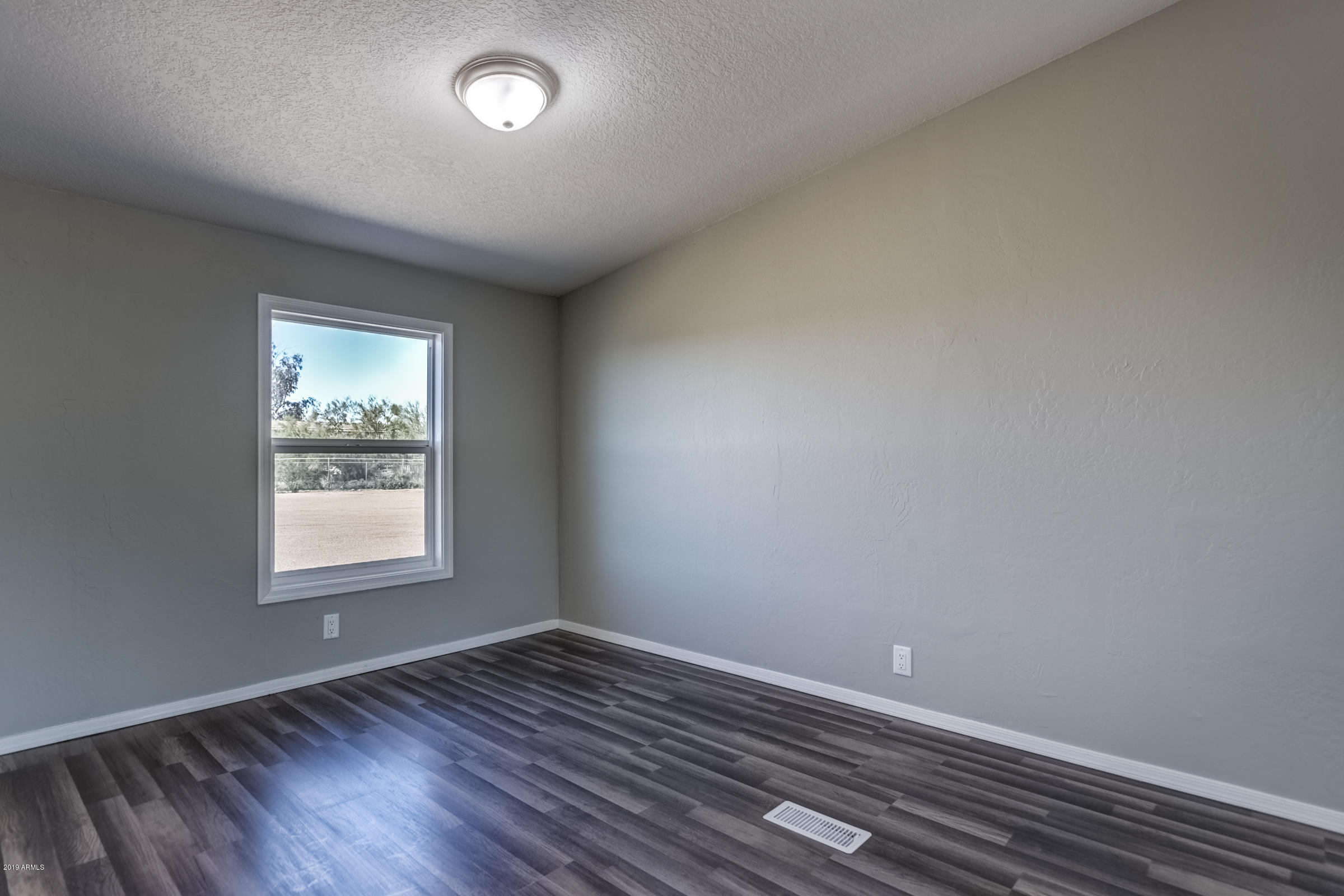 1168 South Wickiup Road Apache Junction, AZ 85119 - Photo 8 of 46 1168 S Wickiup Rd10