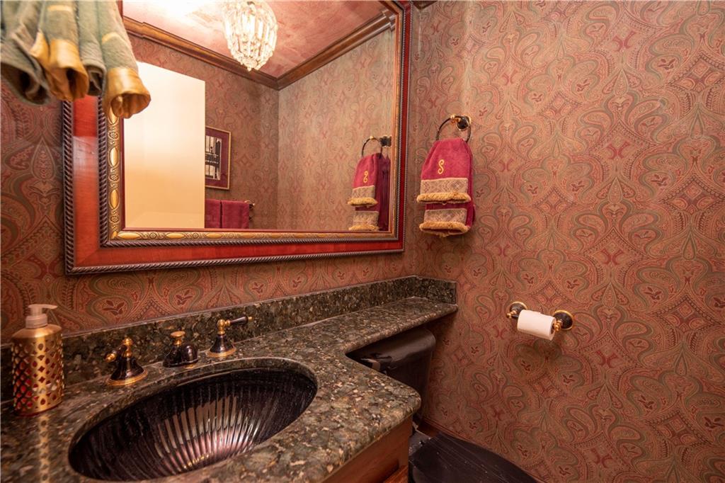 183 County Road 534 Breckenridge, CO 80424 - Photo 31 of 34 a bathroom with a sink and a mirror