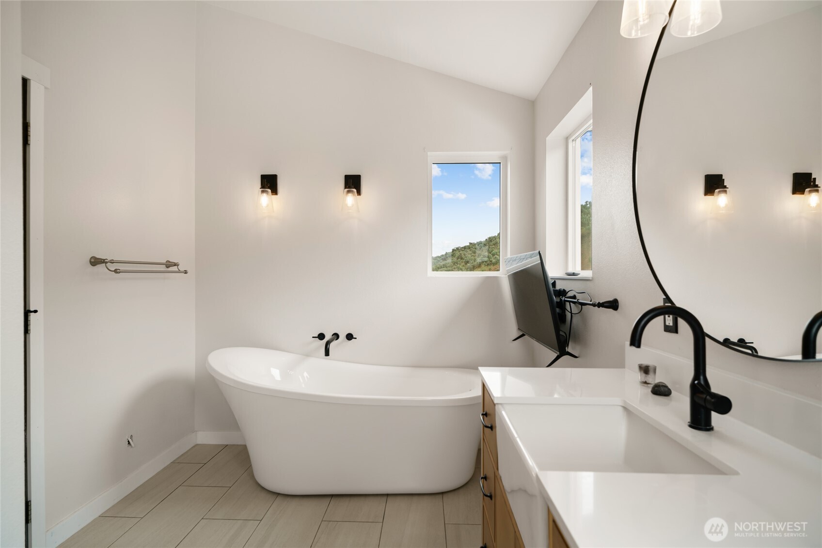 12062 Neppel Road Northeast Soap Lake, WA 98851 - Photo 15 of 35