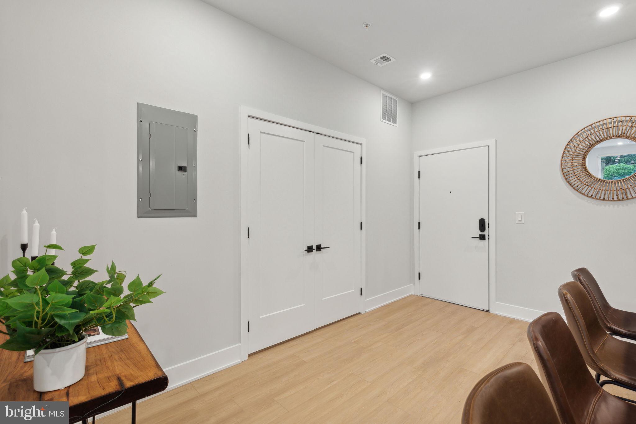 6910 Ridge Avenue, Unit 220 Philadelphia, PA 19128 - Photo 20 of 25 a workspace with a potted plant