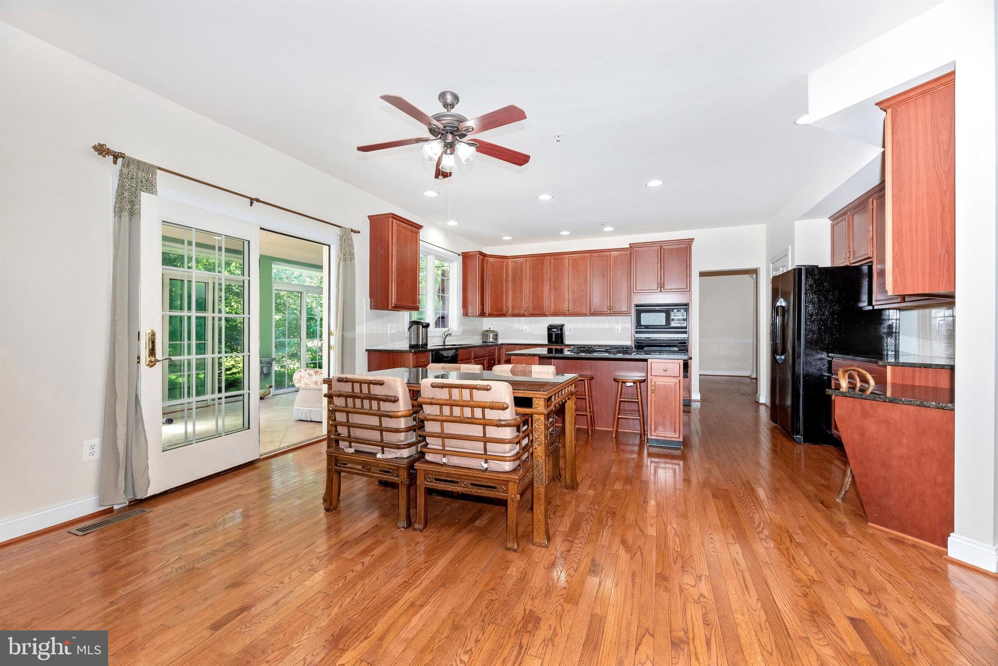 12610 Bright Spring Way Boyds, MD 20841 - Photo 14 of 54 Gallery Image 14