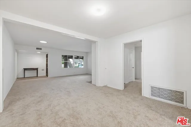 $1,995,000 | 11401 Clover Avenue, Los Angeles, CA 90066