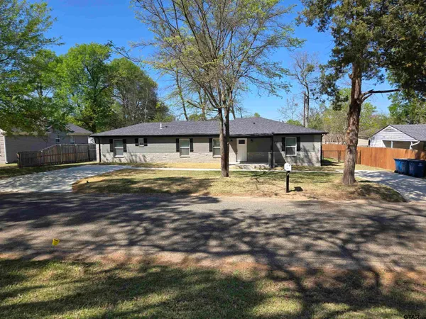 $359,000 | 104 Leland Drive, Athens, TX 75751