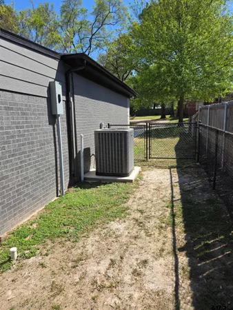 $359,000 | 104 Leland Drive, Athens, TX 75751