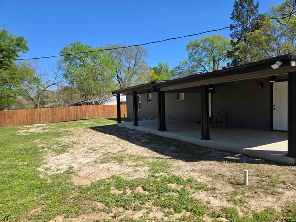 $359,000 | 104 Leland Drive, Athens, TX 75751