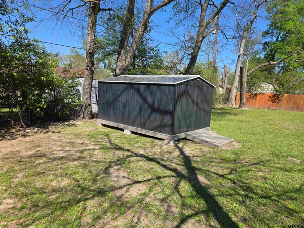 $359,000 | 104 Leland Drive, Athens, TX 75751