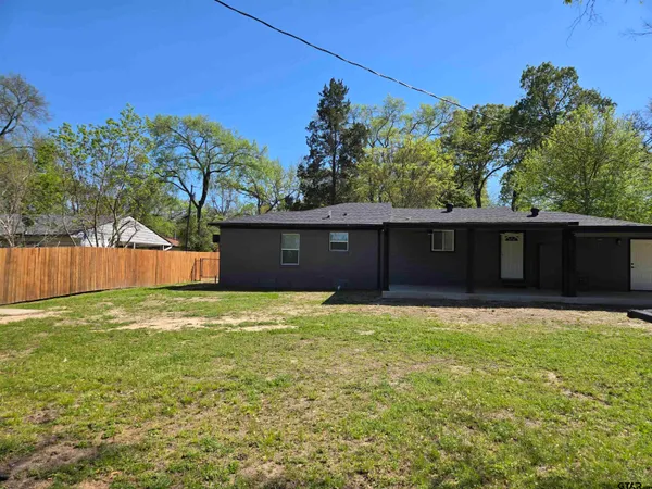$359,000 | 104 Leland Drive, Athens, TX 75751