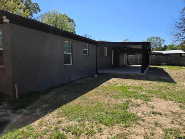 $359,000 | 104 Leland Drive, Athens, TX 75751