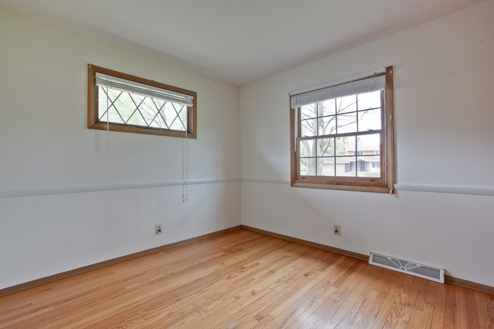 348 High Road Cary, IL 60013 - Photo 20 of 26