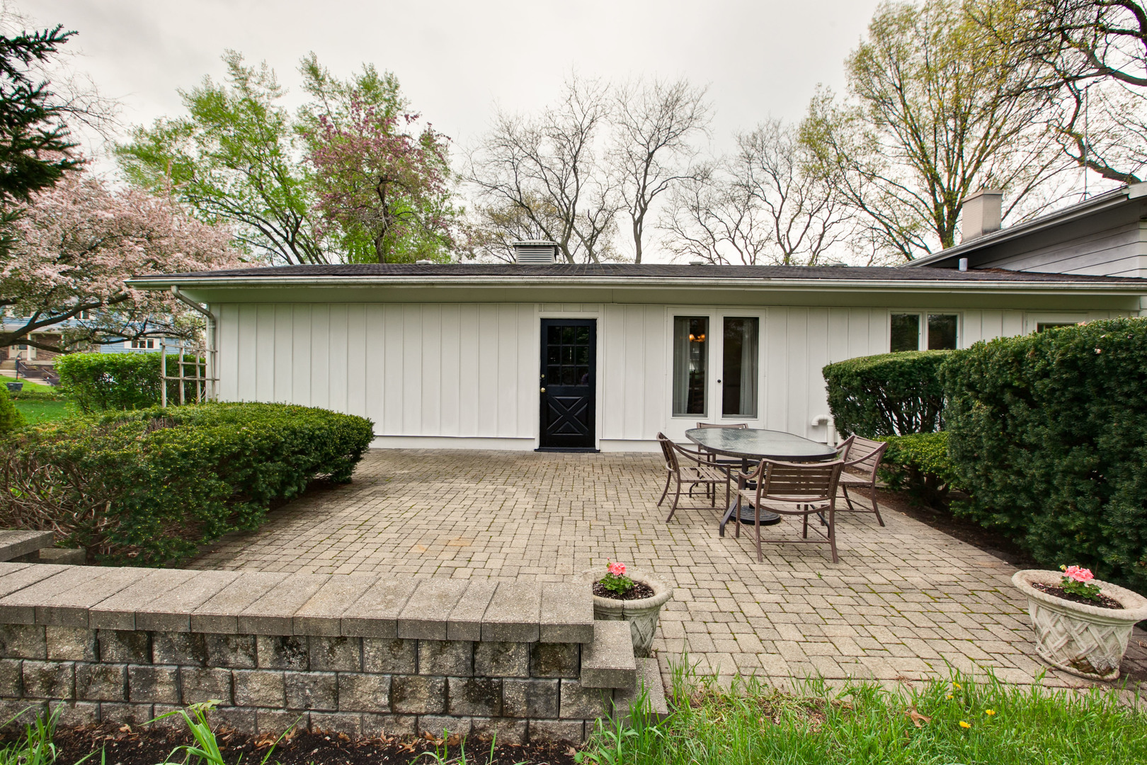 348 High Road Cary, IL 60013 - Photo 25 of 26
