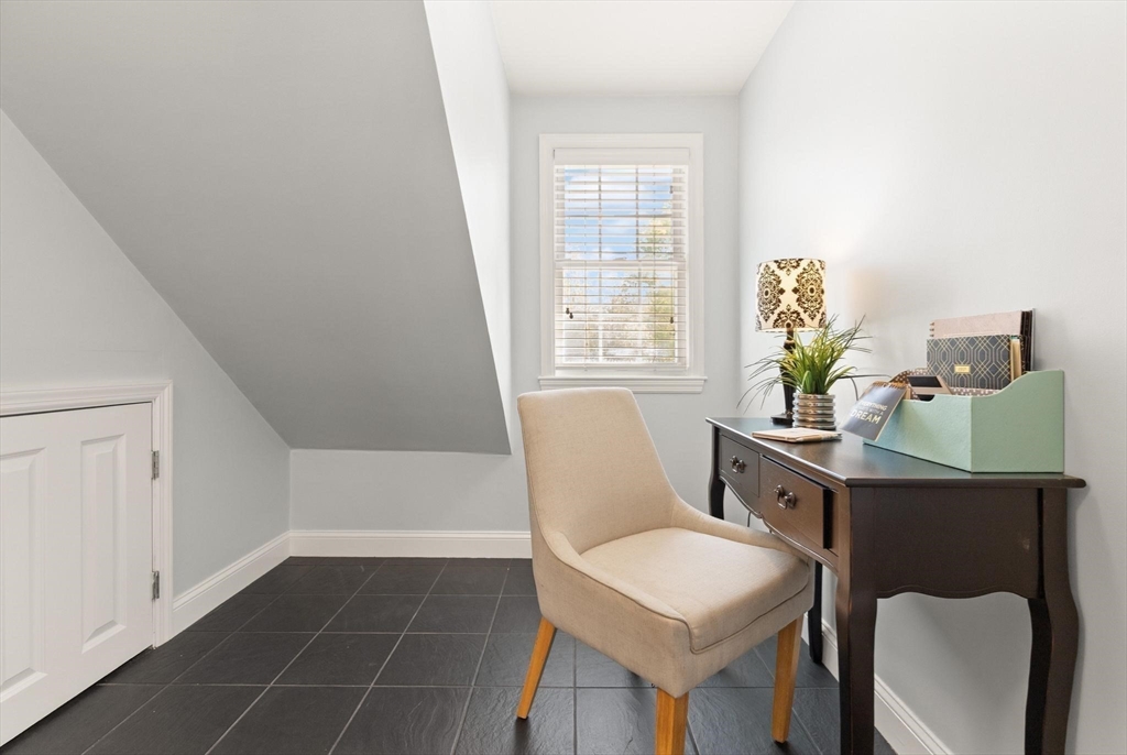 82 Orange Street Reading, MA 01867 - Photo 24 of 32