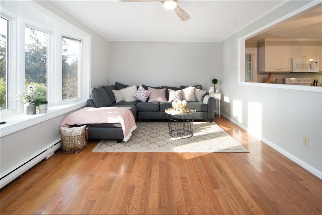 10 Cedar Road Charlestown, RI 02813 - Photo 3 of 28
