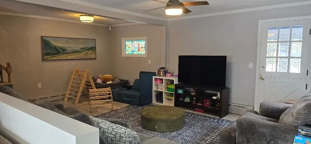 $4,000 | 852 Anthony Road, Portsmouth, RI 02871