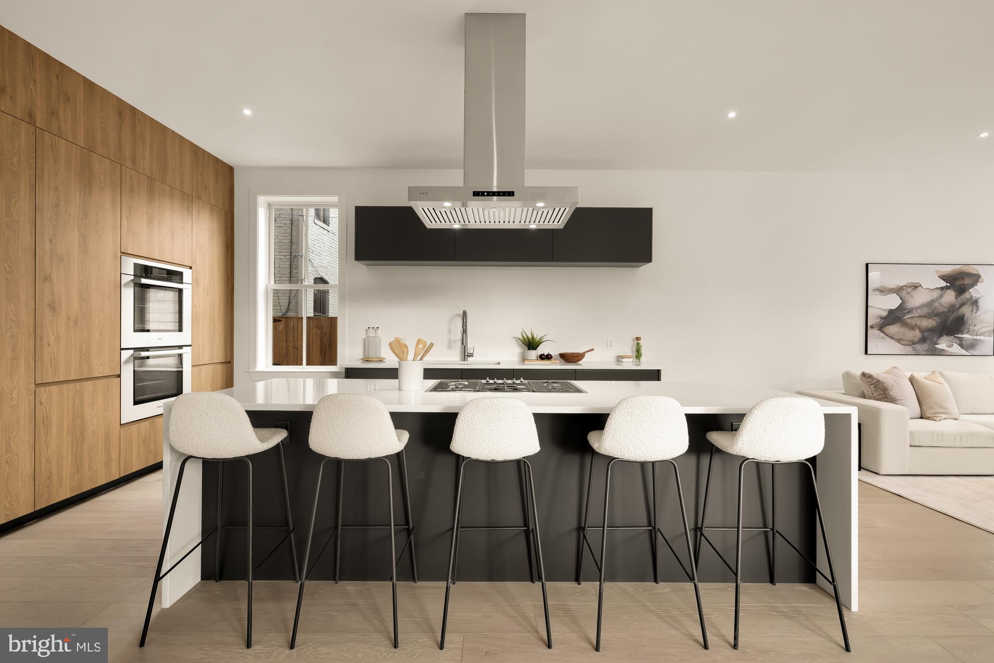 329 8th Street Northeast Washington, DC 20002 - Photo 14 of 51