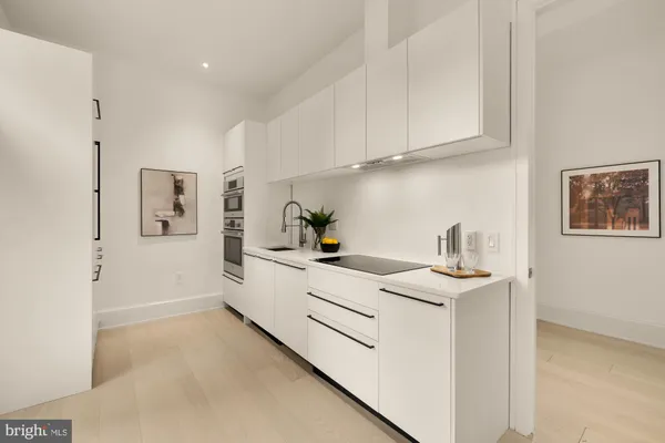 $4,500,000 | 329 8th Street Northeast, Washington, DC 20002