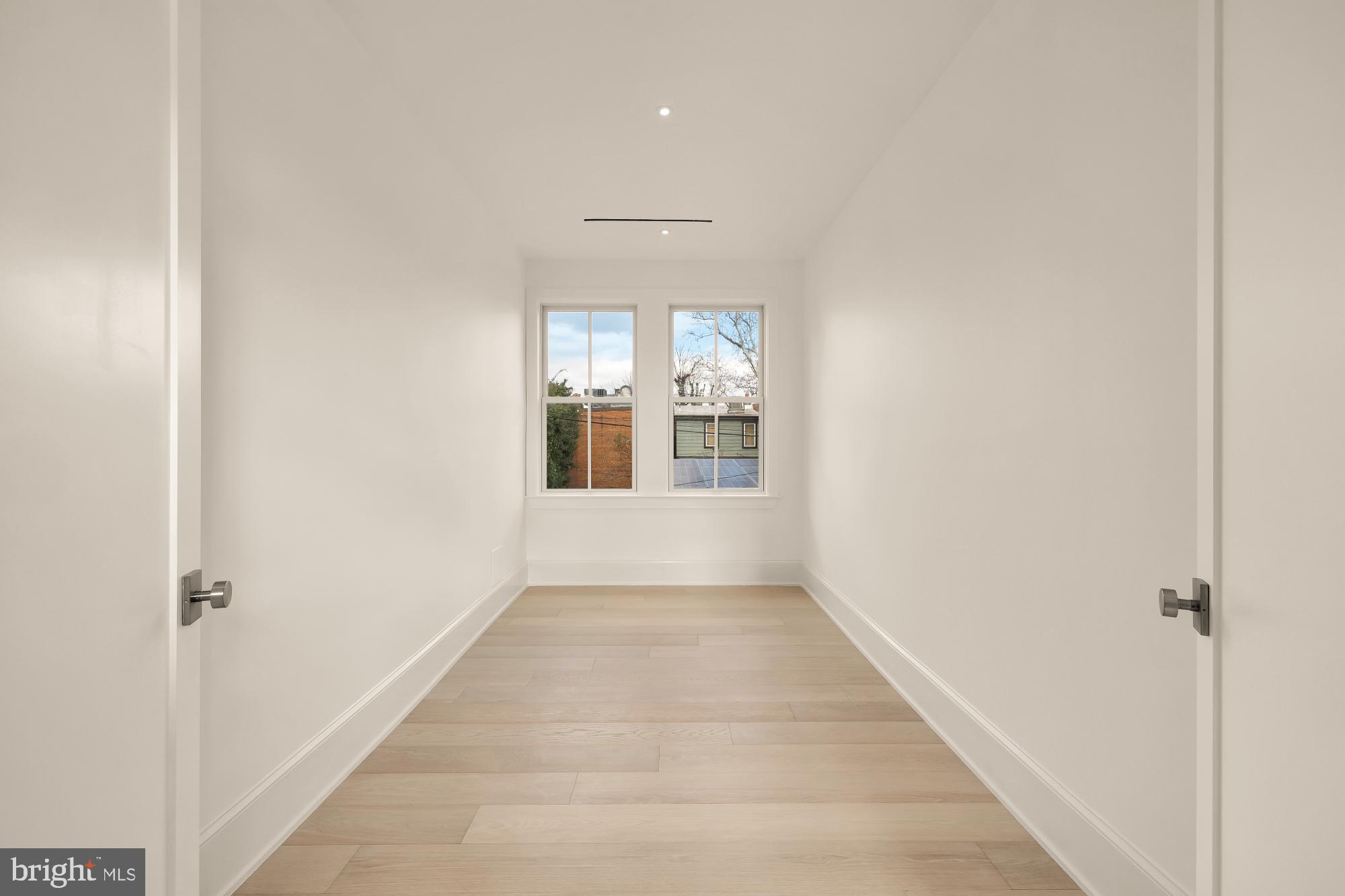 329 8th Street Northeast Washington, DC 20002 - Photo 27 of 51