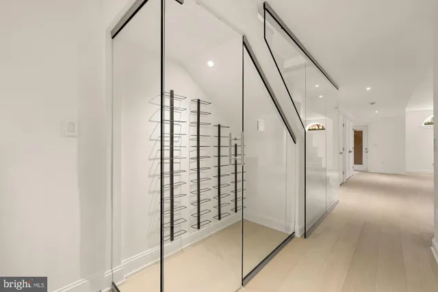 $4,500,000 | 329 8th Street Northeast, Washington, DC 20002