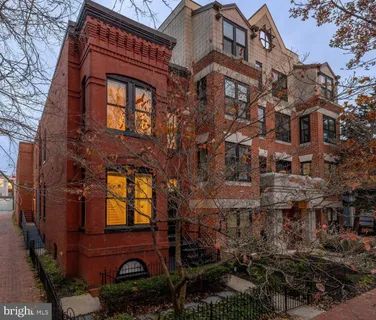 $4,500,000 | 329 8th Street Northeast, Washington, DC 20002