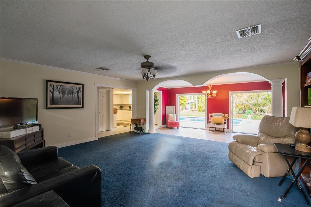 5106 3rd Road Lake Worth, FL 33467 - Photo 16 of 39 Photo 16