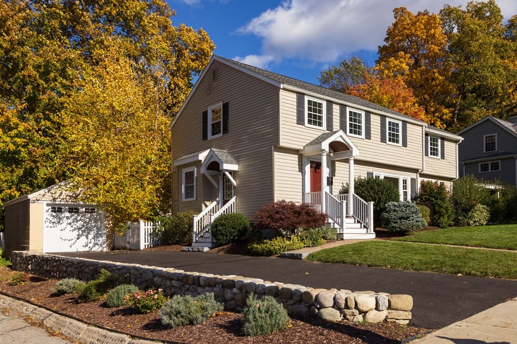 12 Bonad Road Winchester, MA 01890 - Photo 2 of 36 Gallery Image 2