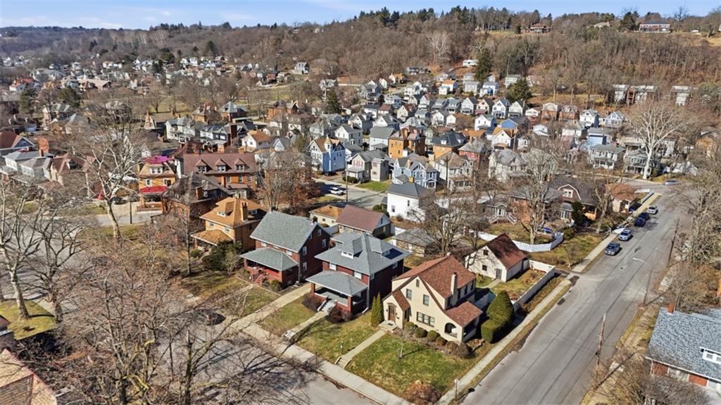 338 4th Street Beaver, PA 15009 - Photo 48 of 50 an aerial view of multiple house