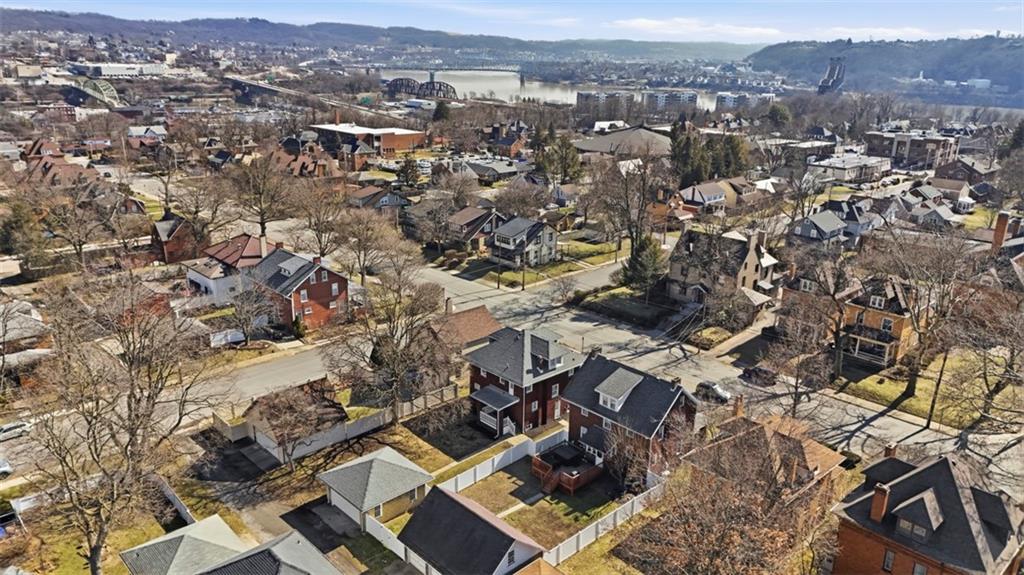 338 4th Street Beaver, PA 15009 - Photo 49 of 50 an aerial view of multiple house