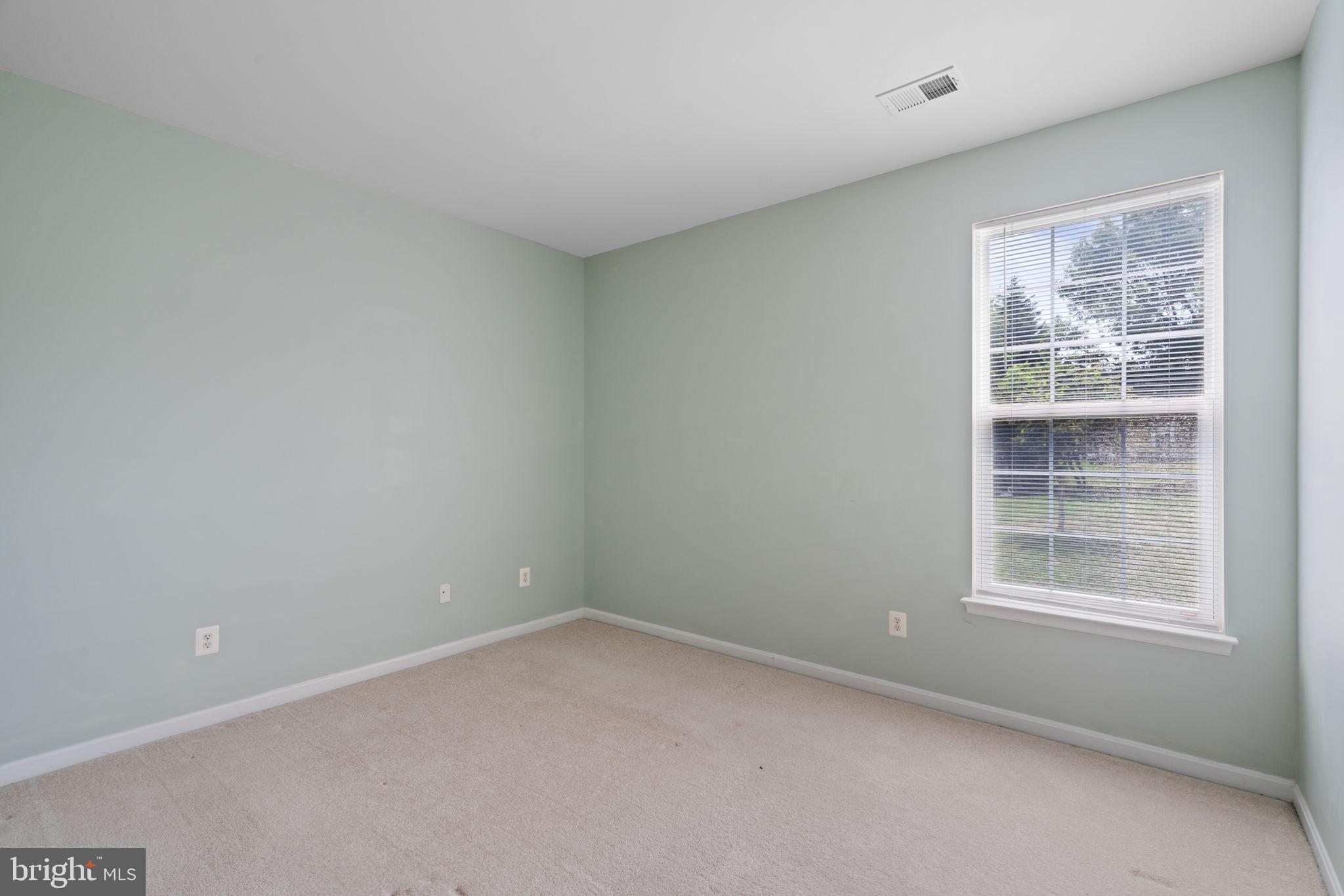 16149 Dancing Leaf Place Dumfries, VA 22025 - Photo 32 of 40