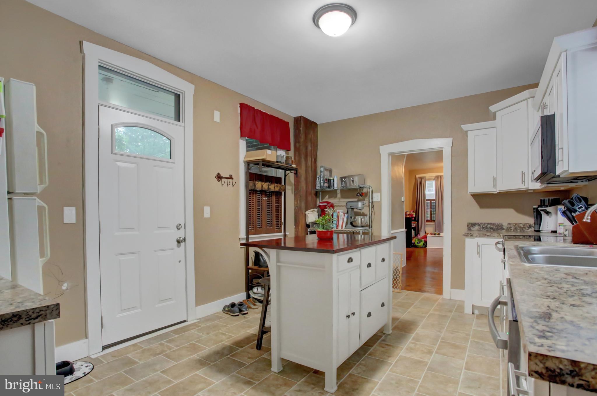1751 Eden Road Lancaster, PA 17601 - Photo 29 of 37