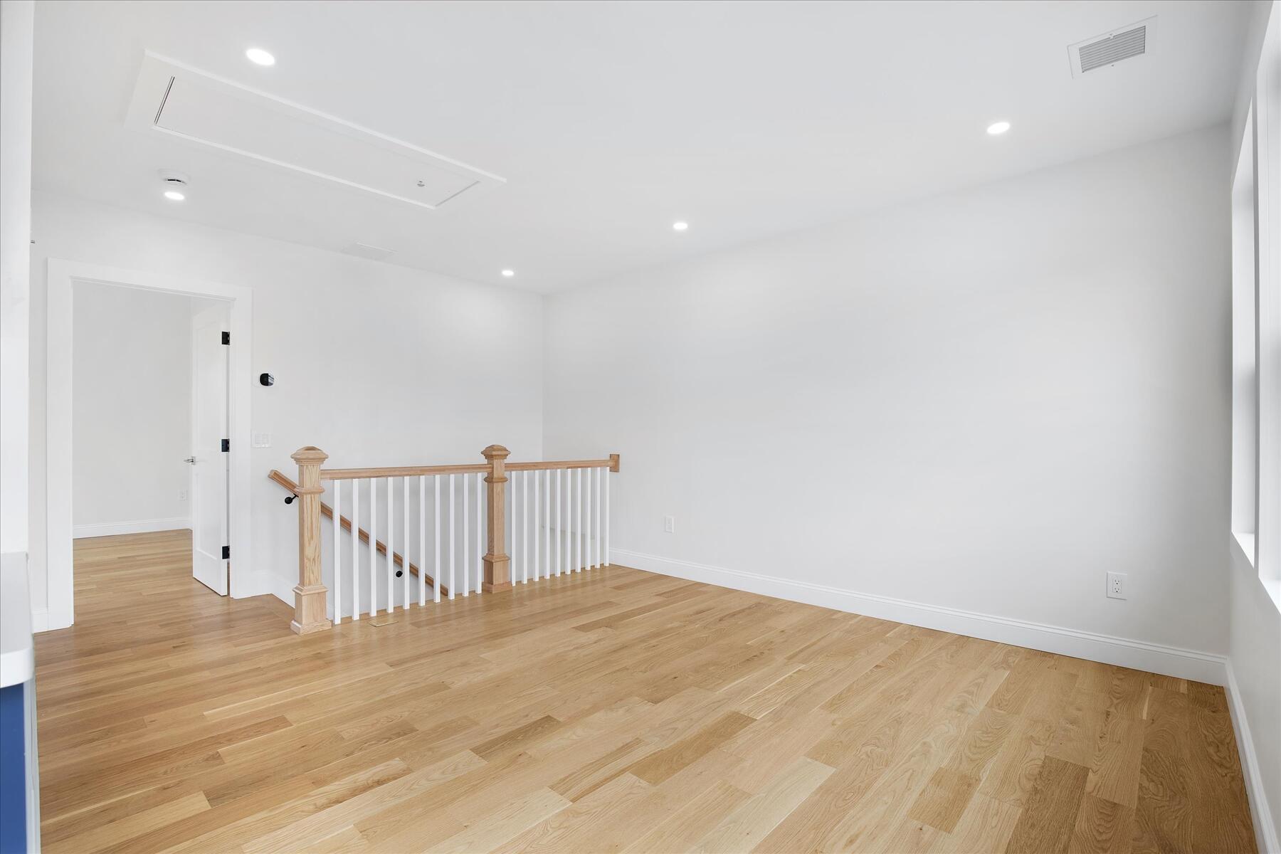 200 Sixth Avenue Hyannis, MA 02601 - Photo 35 of 65 39-MG_4110-r