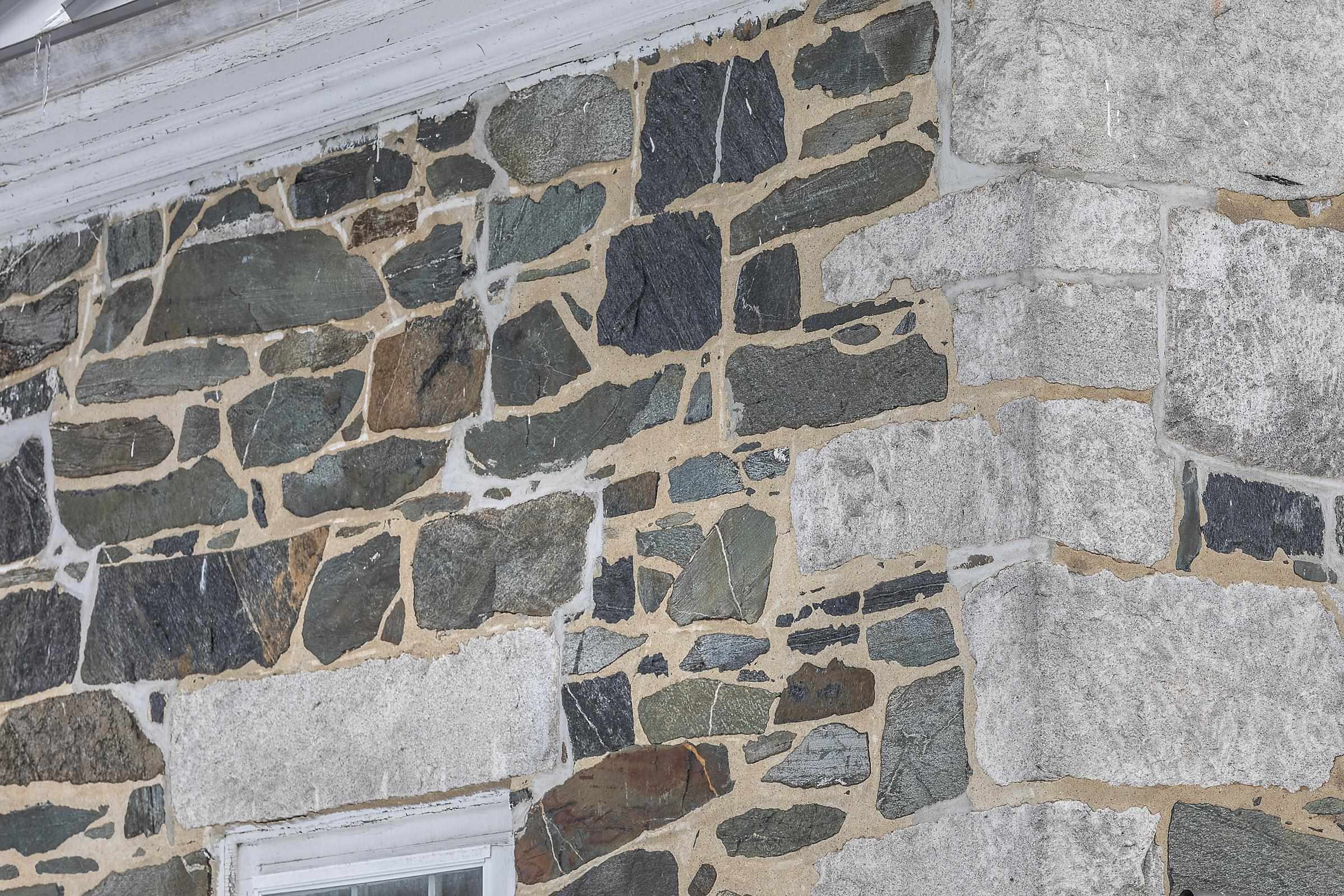 196 North Street Chester, VT 05143 - Photo 5 of 60 Gallery Image 5