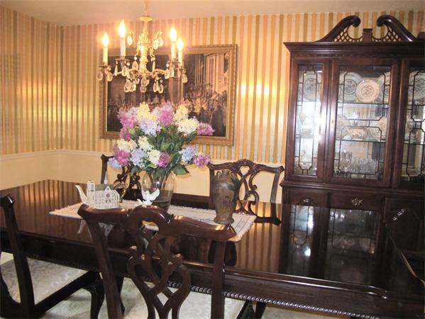 26 Philip Road Lexington, MA 02421 - Photo 4 of 13