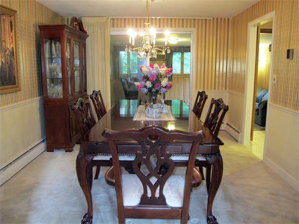 26 Philip Road Lexington, MA 02421 - Photo 5 of 13